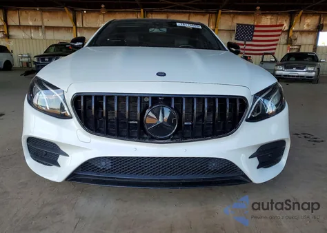 2017 Mercedes-Benz E 300 z USA, uszkodzony, nr VIN WDDZF4JB5HA082915